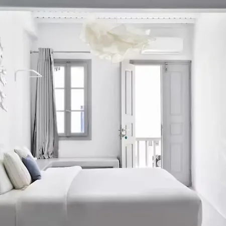 Apartment Bohemian Mykonos Center / Fabrika
